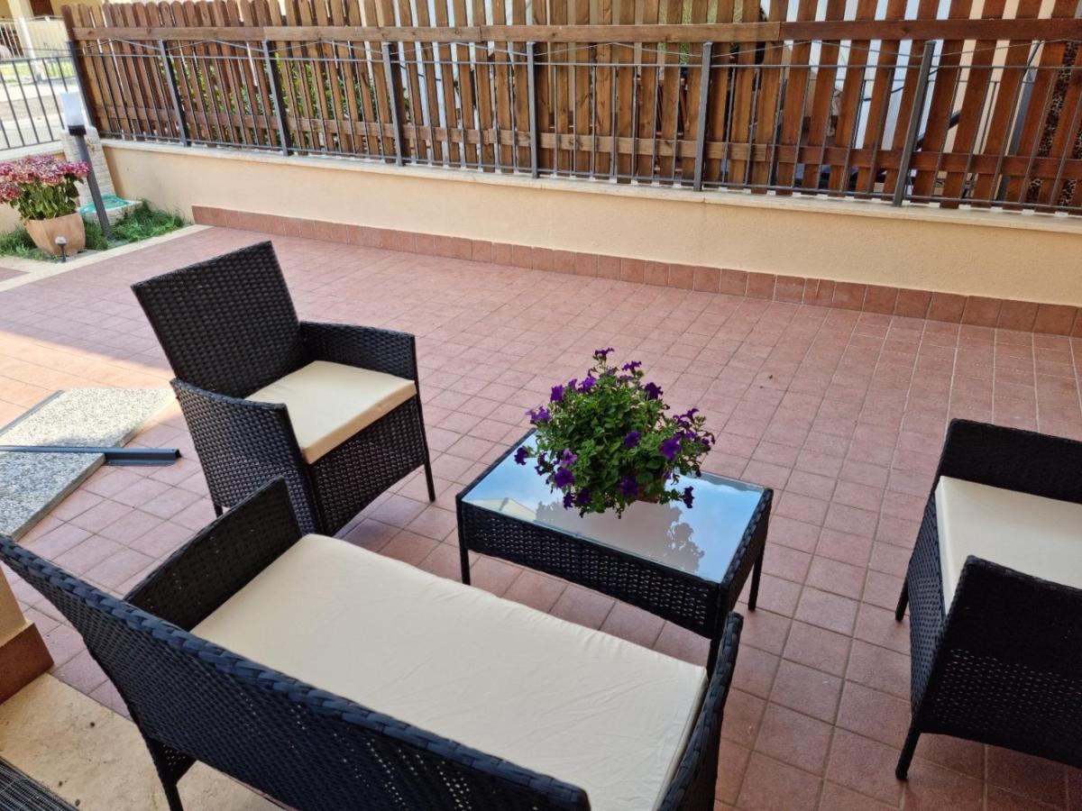 Istia Dream Apartment Istia d'Ombrone Exterior photo